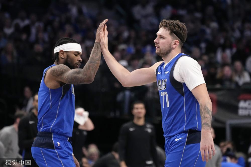 随着时间的 随着时间的