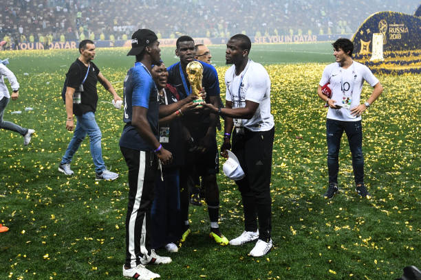 斯卢茨基 斯卢茨基