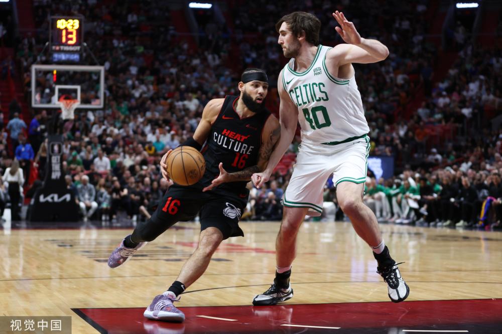 展的勃勃野 展的勃勃野